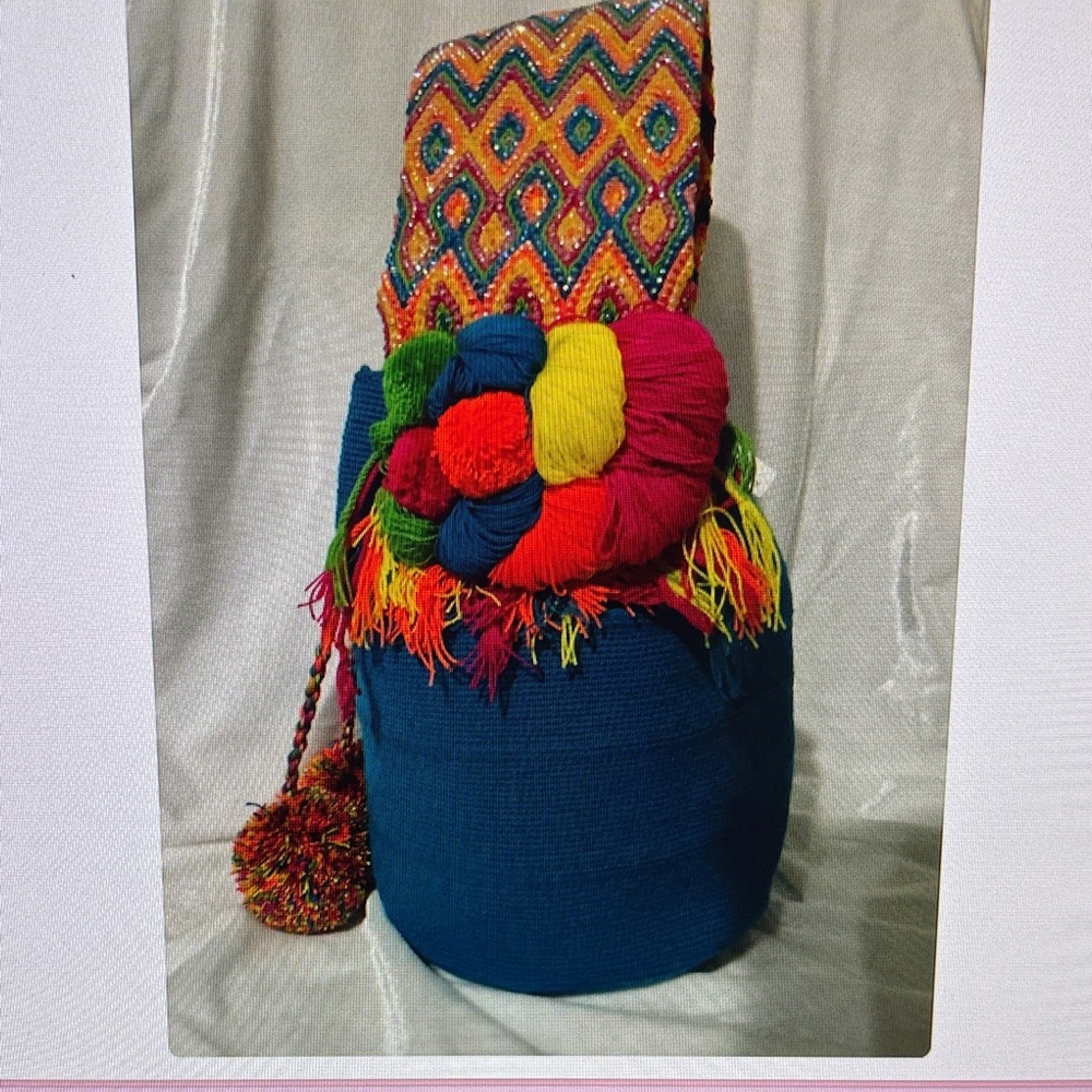 Wayuu handbag with Pom Pom and rhinestone strap